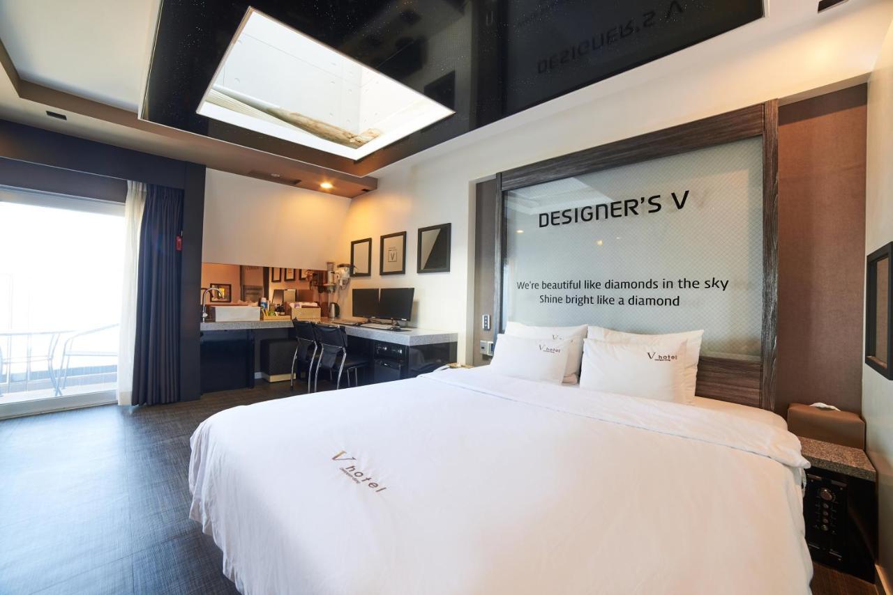 Busan Premium V Hotel Esterno foto