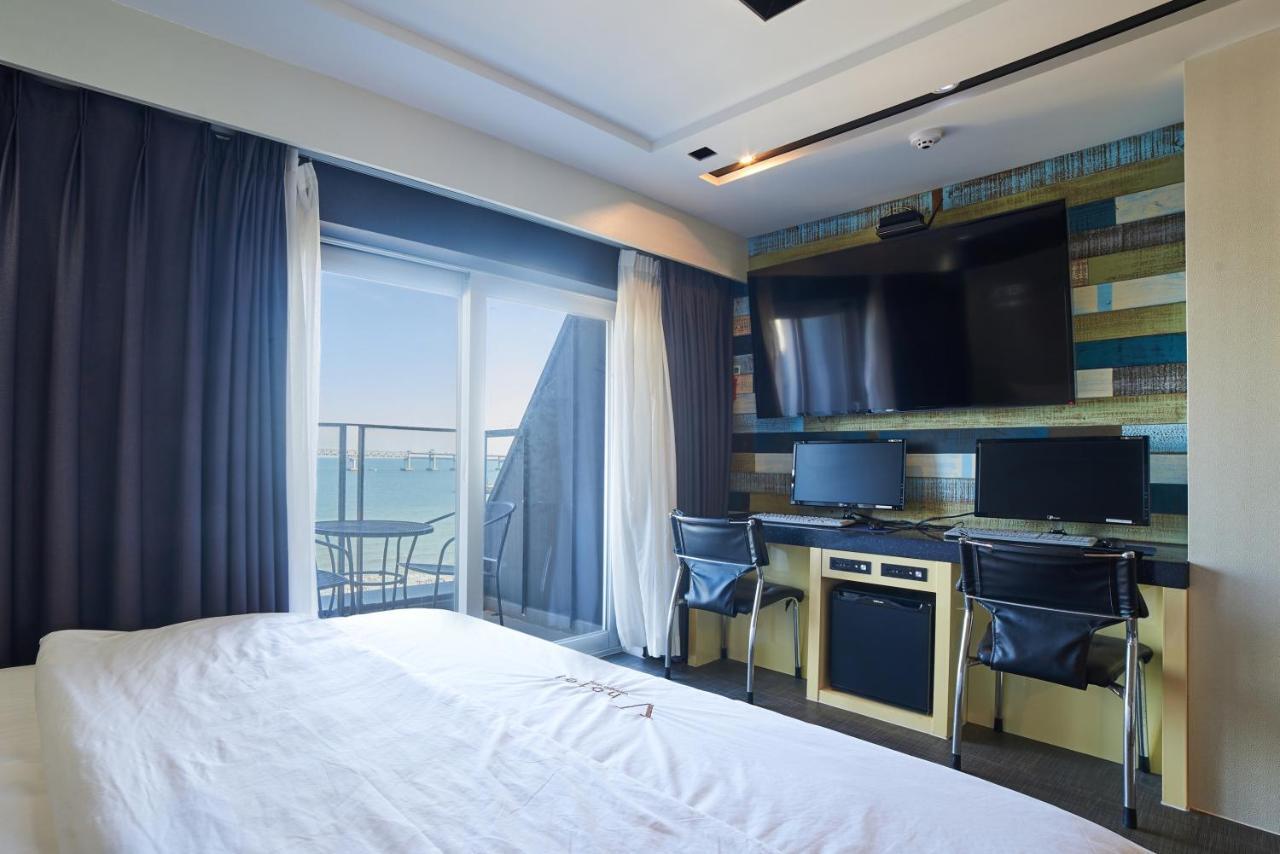 Busan Premium V Hotel Esterno foto