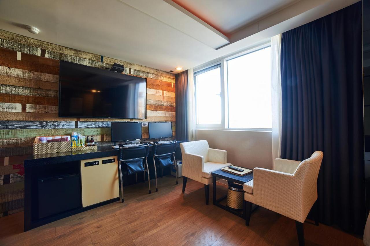 Busan Premium V Hotel Esterno foto