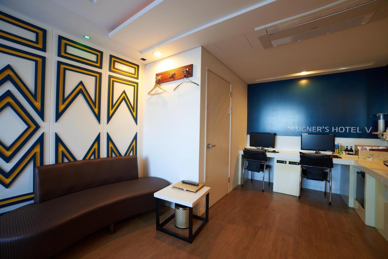 Busan Premium V Hotel Esterno foto