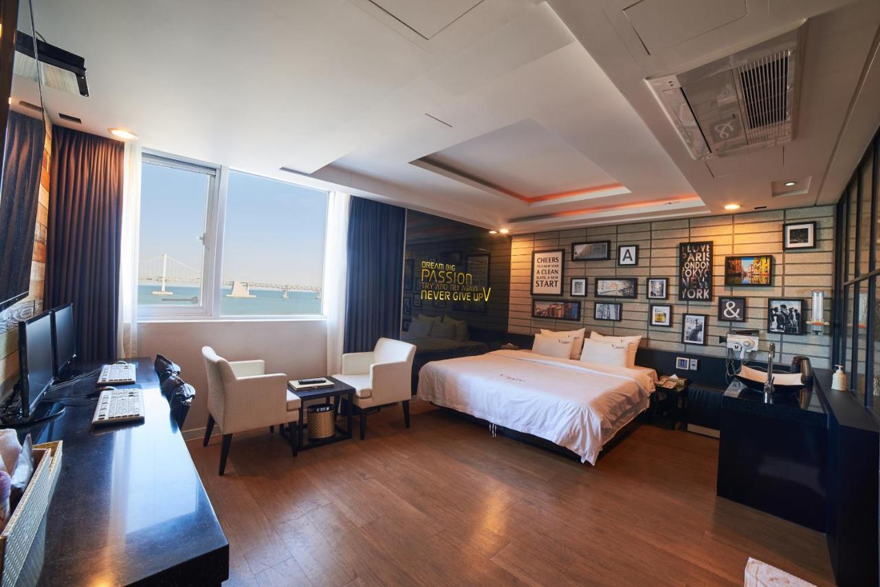 Busan Premium V Hotel Esterno foto