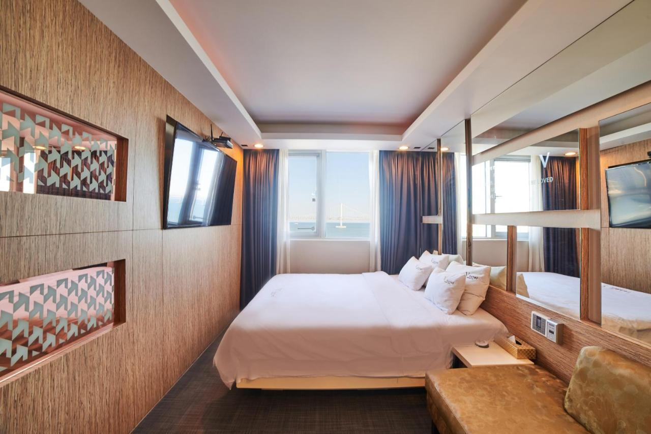 Busan Premium V Hotel Esterno foto