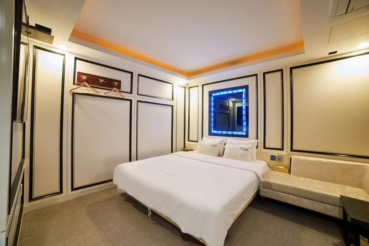 Busan Premium V Hotel Esterno foto