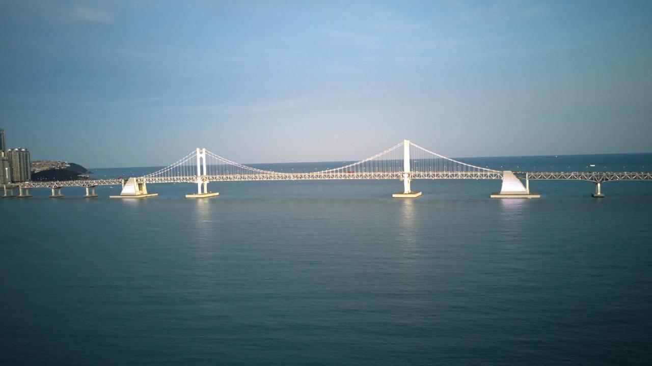 Busan Premium V Hotel Esterno foto