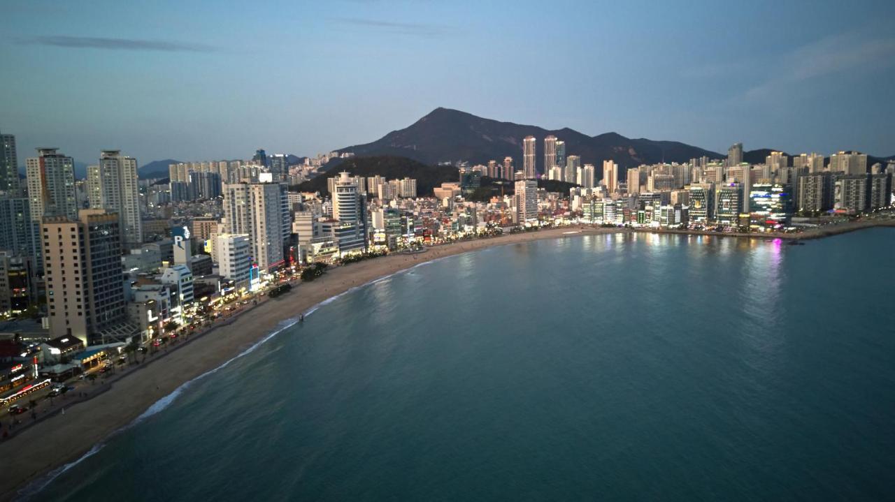 Busan Premium V Hotel Esterno foto