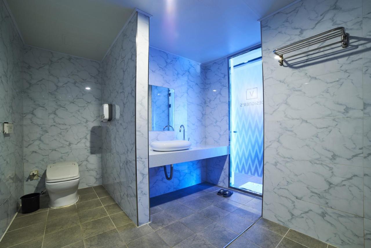 Busan Premium V Hotel Esterno foto